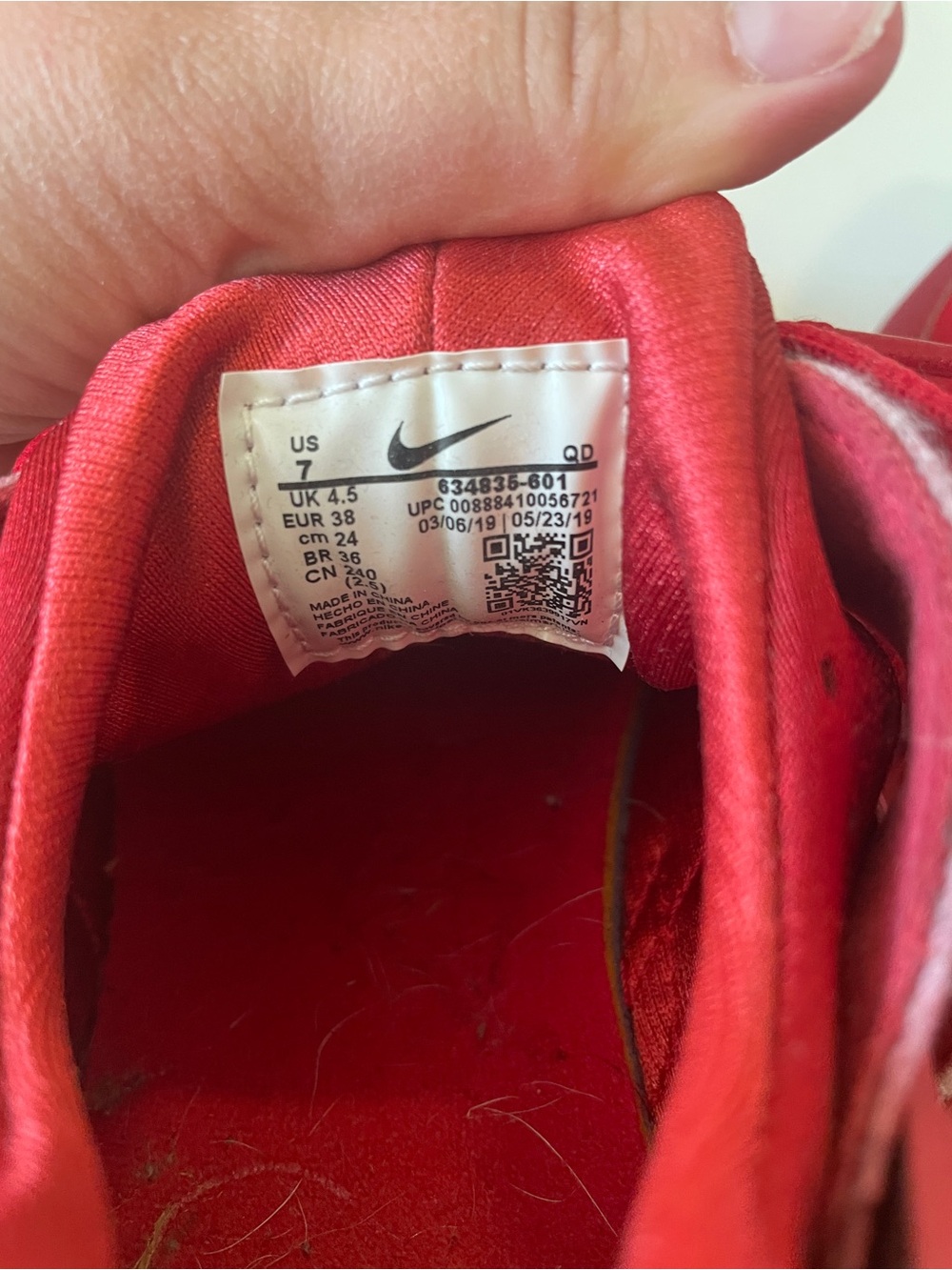 Nike Wmns Air Huarache Run 'All Red'/'Triple Red' - Picture 8 of 9